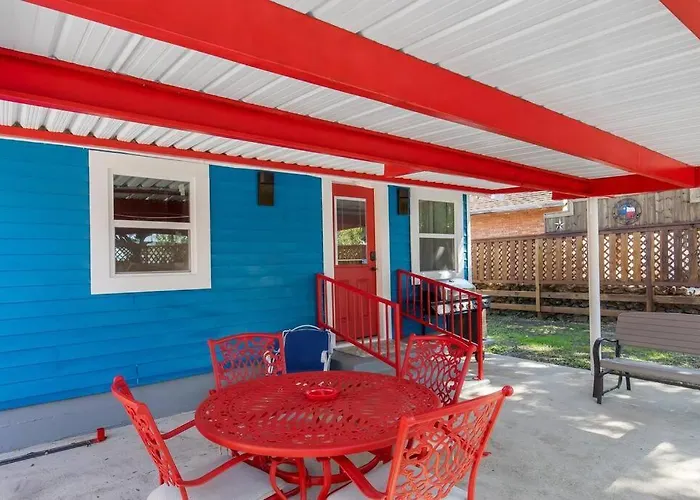 Holiday home Stockyards Patriot Outpost - Sleeps 8 - Just 3/4 Miles *