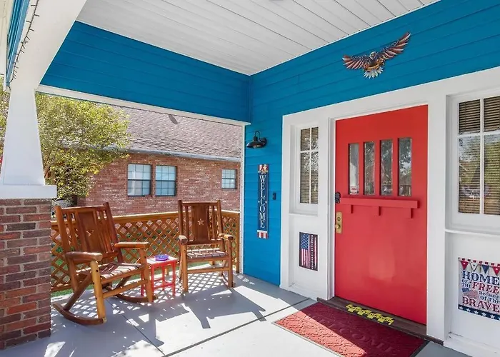 Holiday home Stockyards Patriot Outpost - Sleeps 8 - Just 3/4 Miles Fort Worth